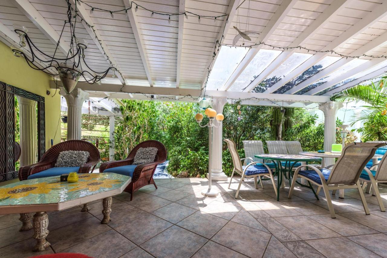 Sunflower Villa Studios Palm Beach Exteriér fotografie