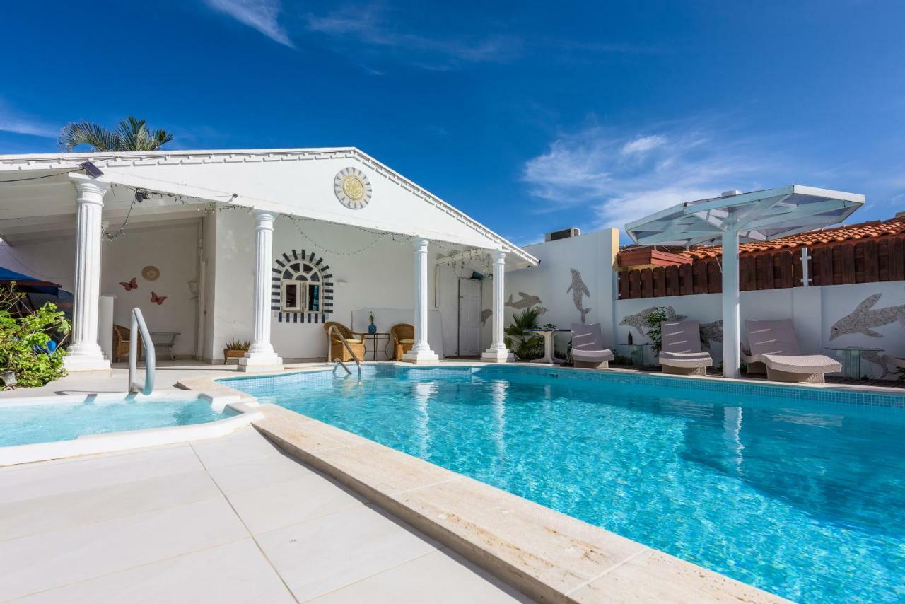 Sunflower Villa Studios Palm Beach Exteriér fotografie