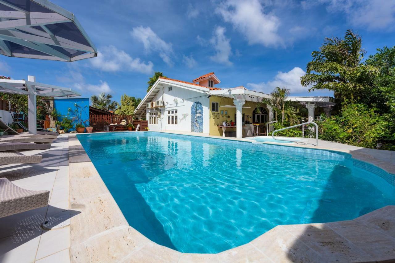 Sunflower Villa Studios Palm Beach Exteriér fotografie